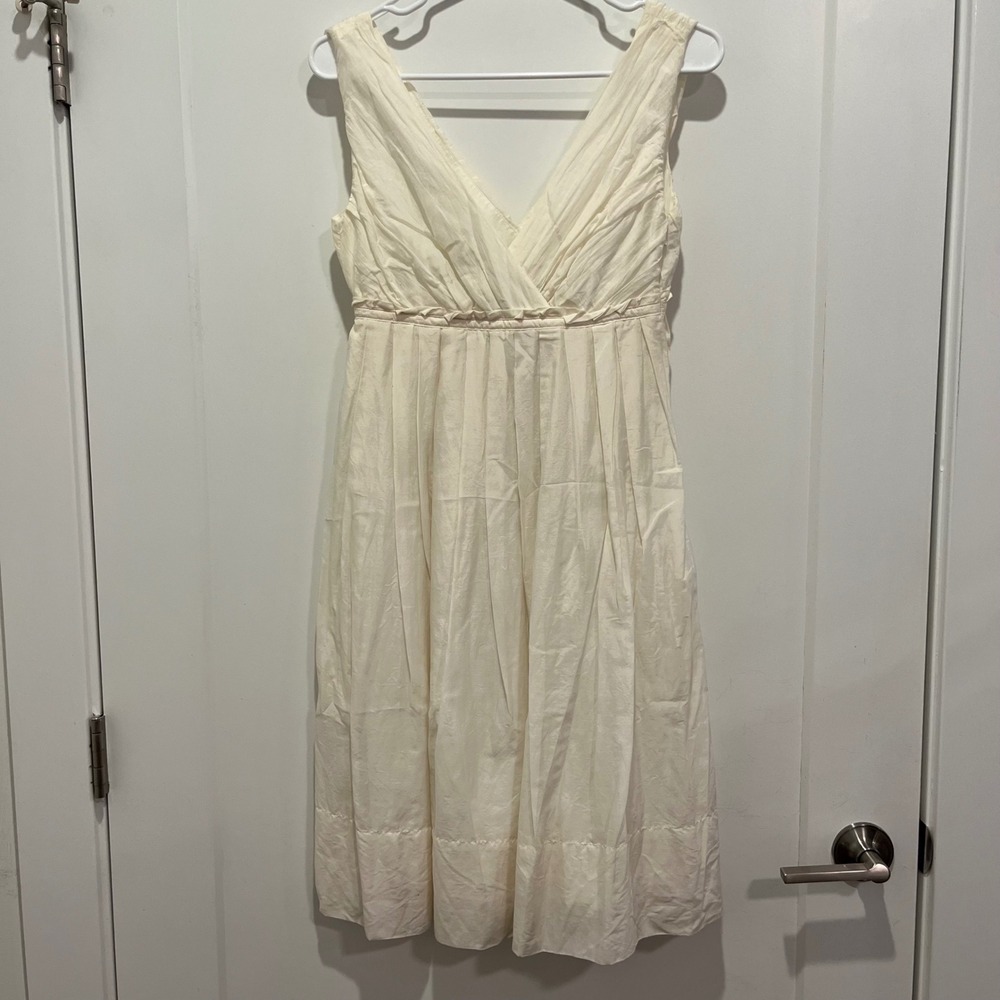 Gap Cream Sleeveless V-Neck Empire Waist Pleated Midi Dress Size 2 RN54023